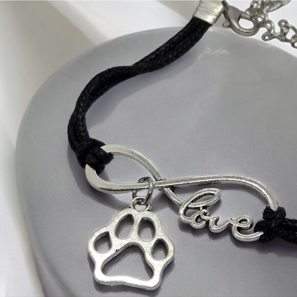 Paw Print 🐾 Dog Mom 🐾 Cat Lady Pet Lover Charm Bracelet Black Faux Leather - Picture 4 of 11